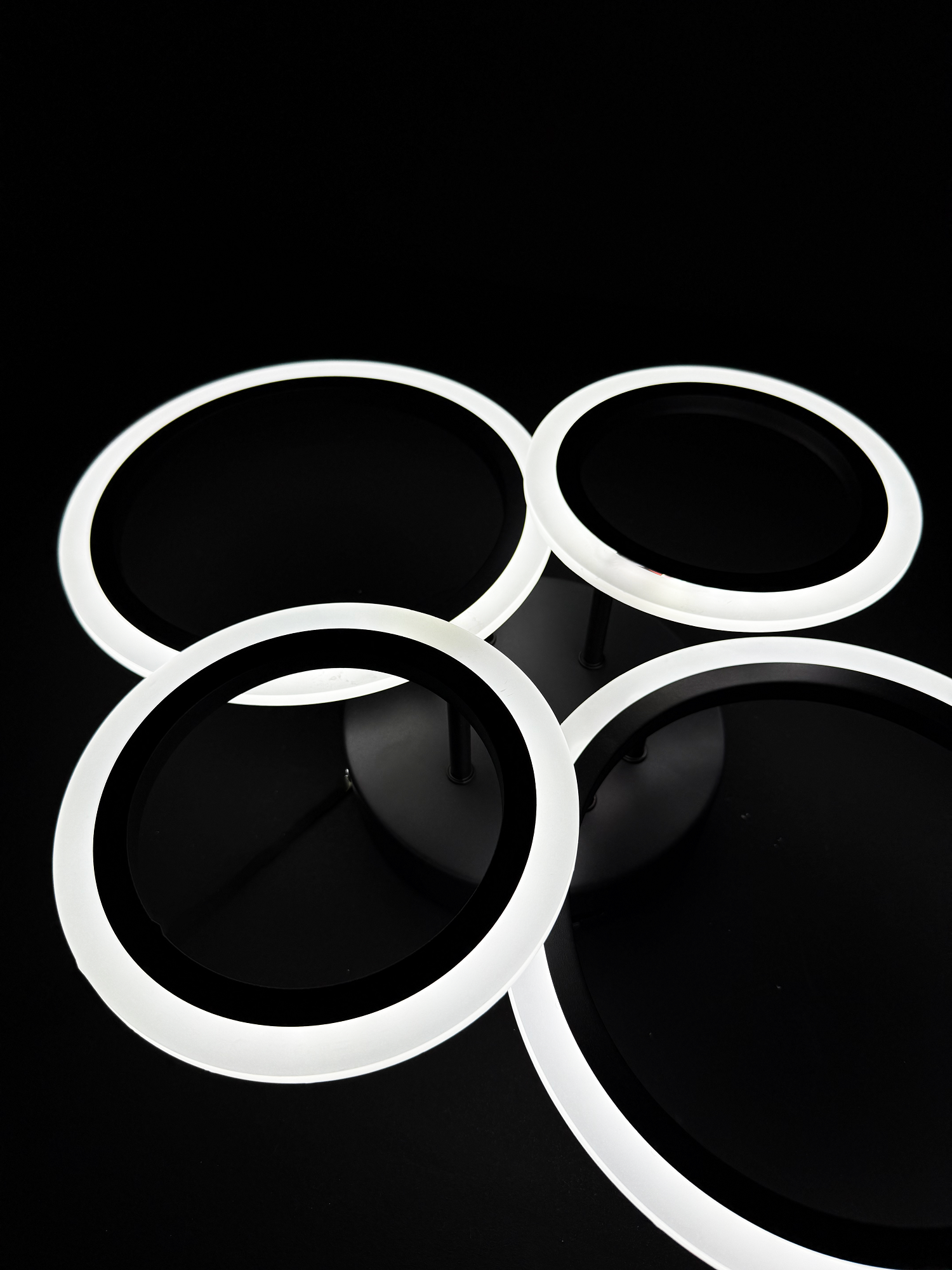 Люстра светодиодная TT-KP 2+2BK